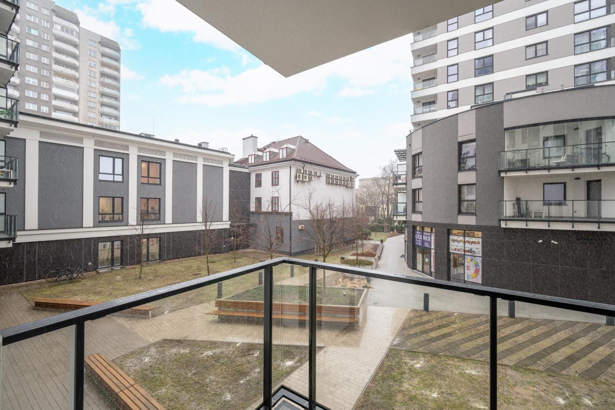 Metro Plocka Cosy Apartment Varsovia Exterior foto